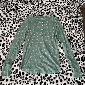 American Eagle long sleeve shirt